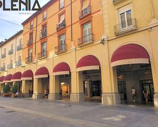 Vista exterior de Pis en venda en  Huesca Capital