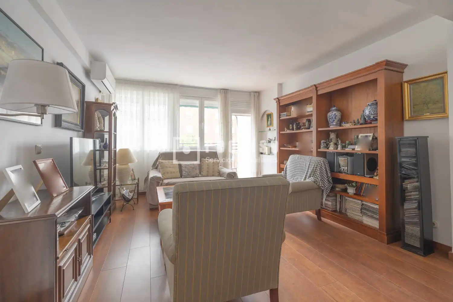 Piso con ascensor en venta en de Bruselas, imagen 2