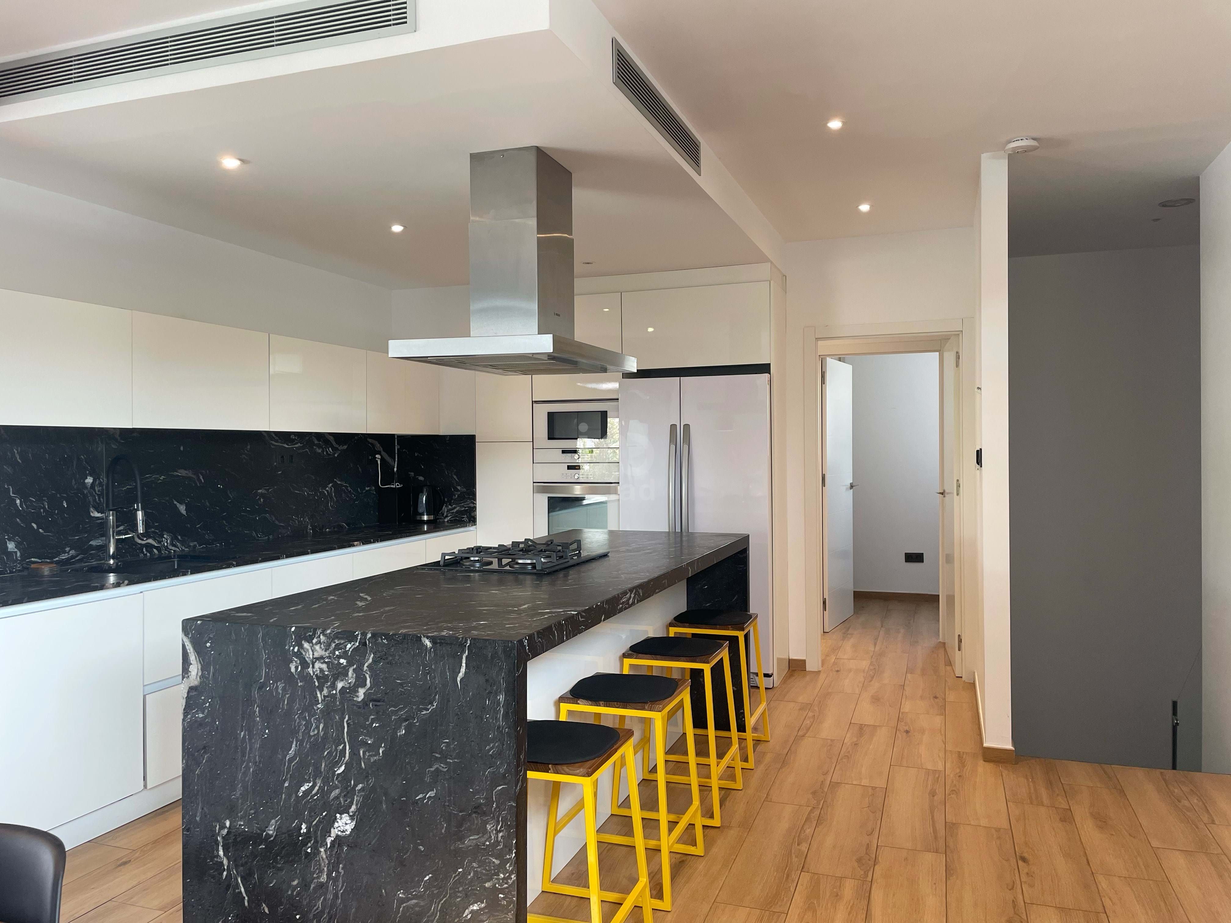 Kitchen of House or chalet for sale in Salou  with Air Conditioner, Heating and Terrace