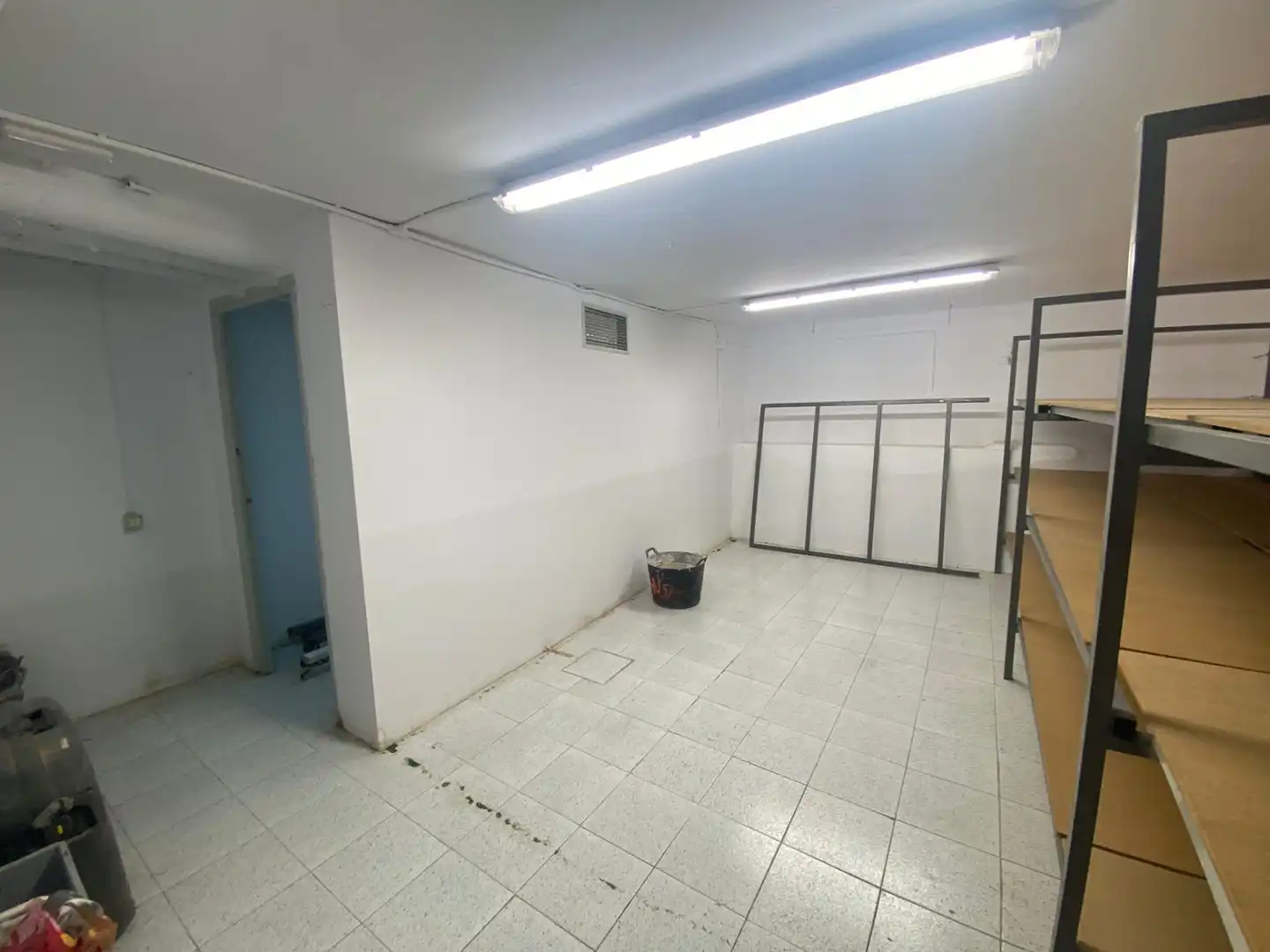 Business premises for sale in Poble, imagen 10