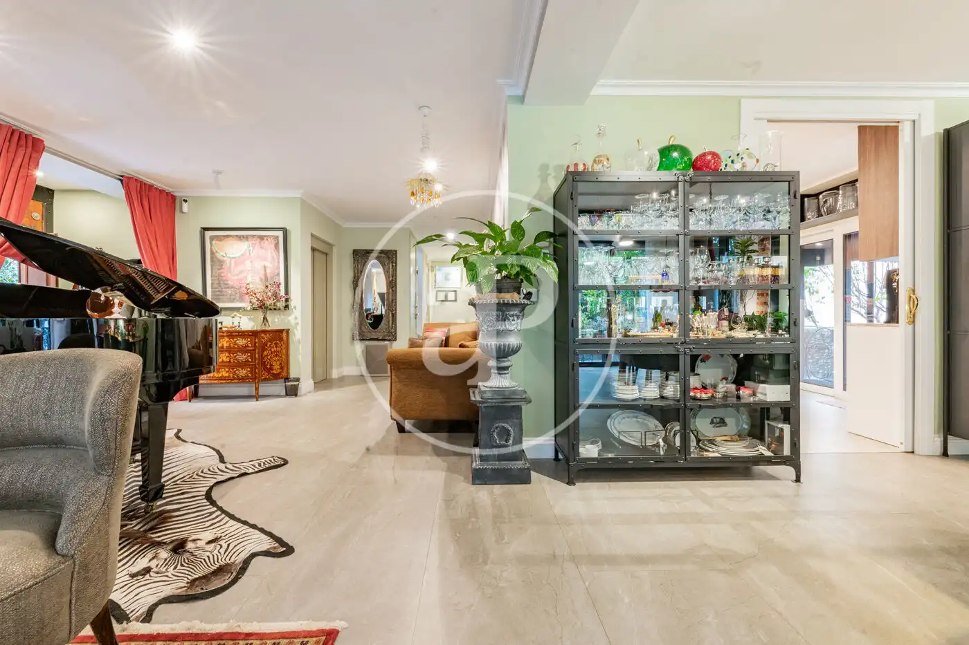 Wohnzimmer von Haus oder Chalet zum Verkauf in Madrid mit Klimaanlage, Heizung und Privatgarten