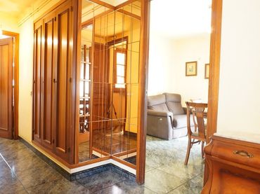 Terraced house with balcony for sale in Ripoll