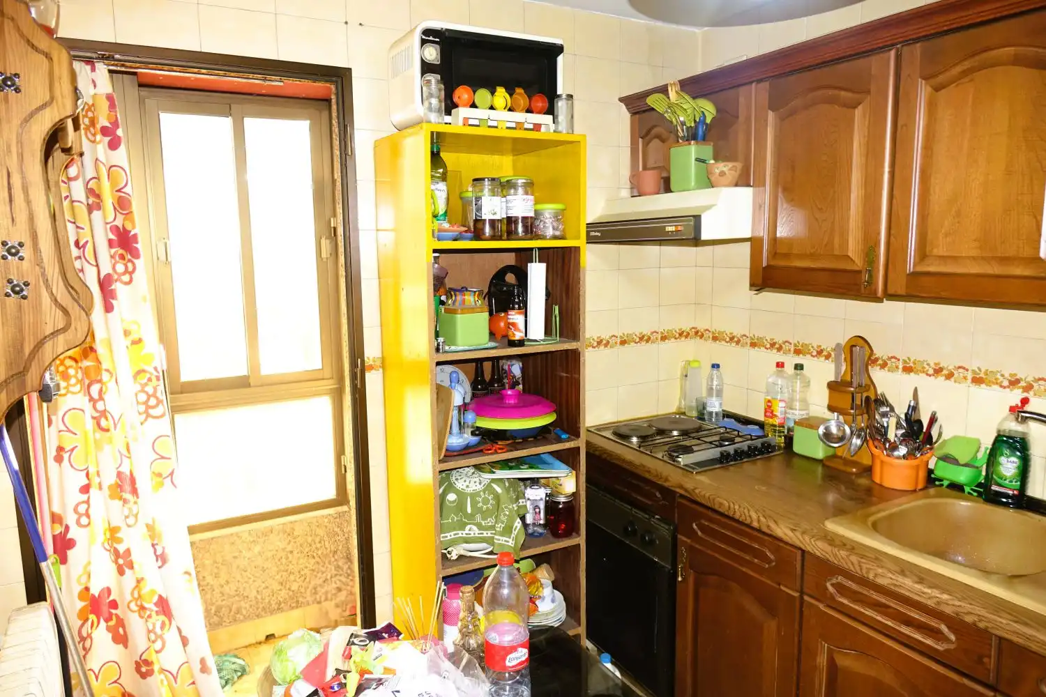 Cocina de Piso en venta en Granada con Terraza, Balcón y Piscina comunitaria
