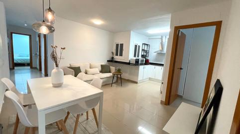 Photo 3 of Flat to rent in Avinguda de la Primavera, Catalunya - Fontetes, Barcelona