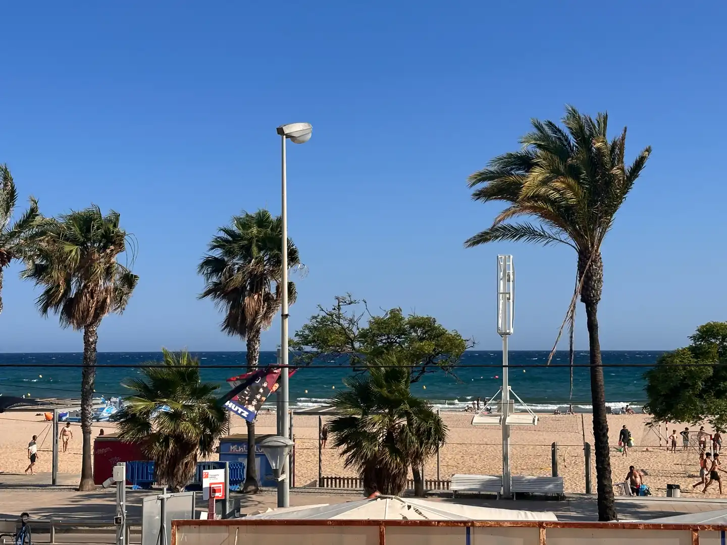 Vista exterior de Àtic en venda en Cambrils amb Aire condicionat, Calefacció i Moblat