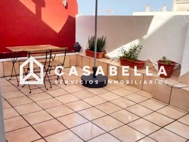 Penthouse with lift for sale in Poblats Marítims
