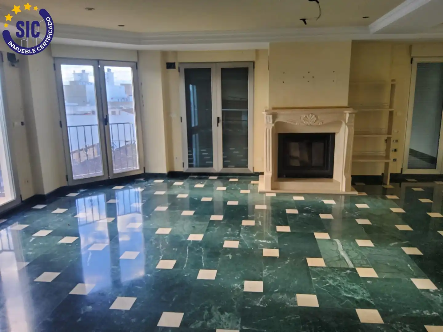 Sala de estar de Ático en venta en Carlet con Calefacción, Trastero y Balcón