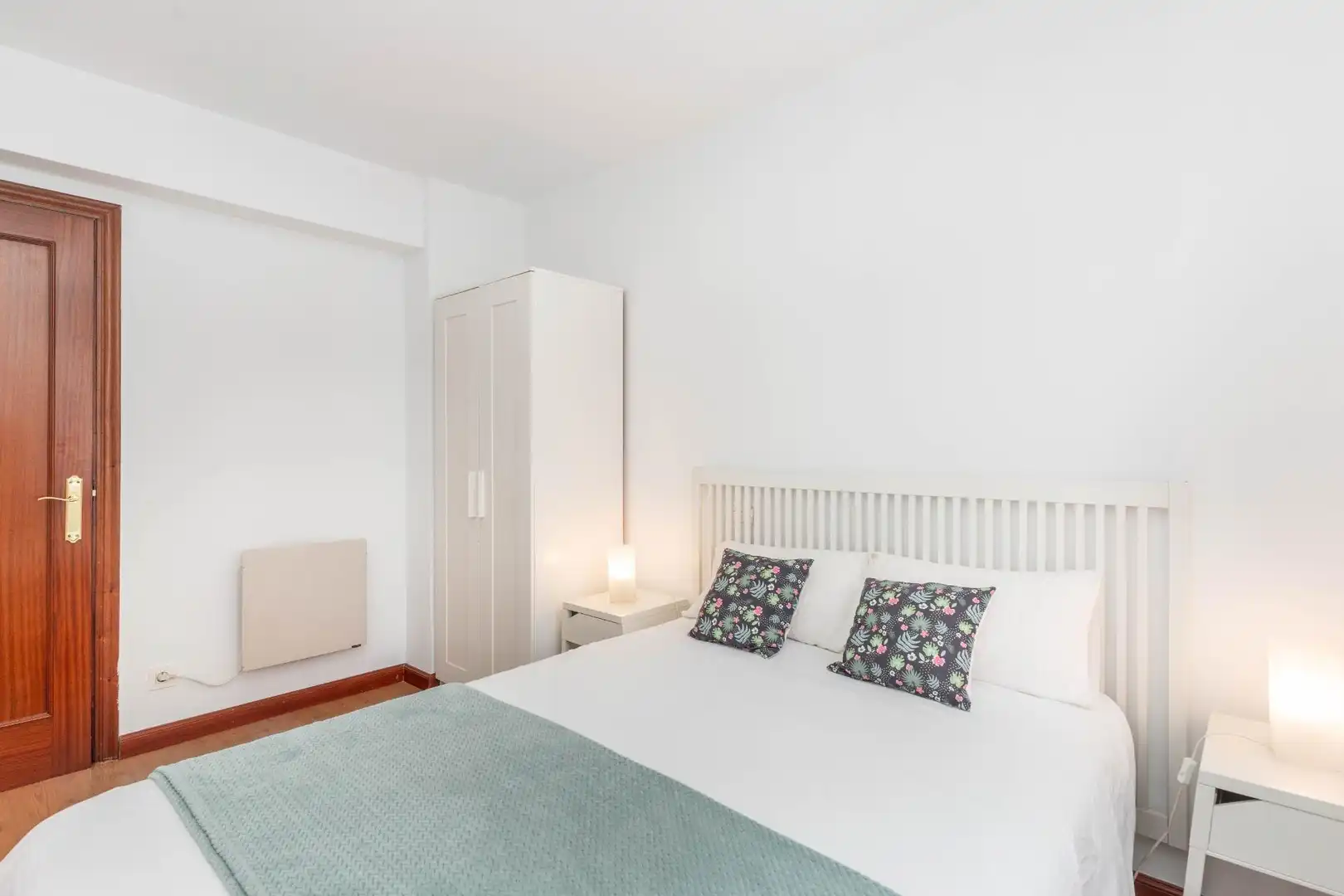 Habitación de Piso en venta en Gijón  con Calefacción y Amueblado