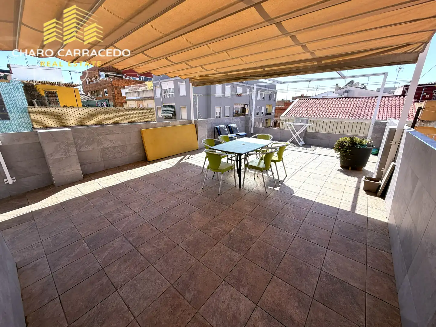 Terrassa de Casa adosada en venda en Albal amb Aire condicionat, Terrassa i Moblat