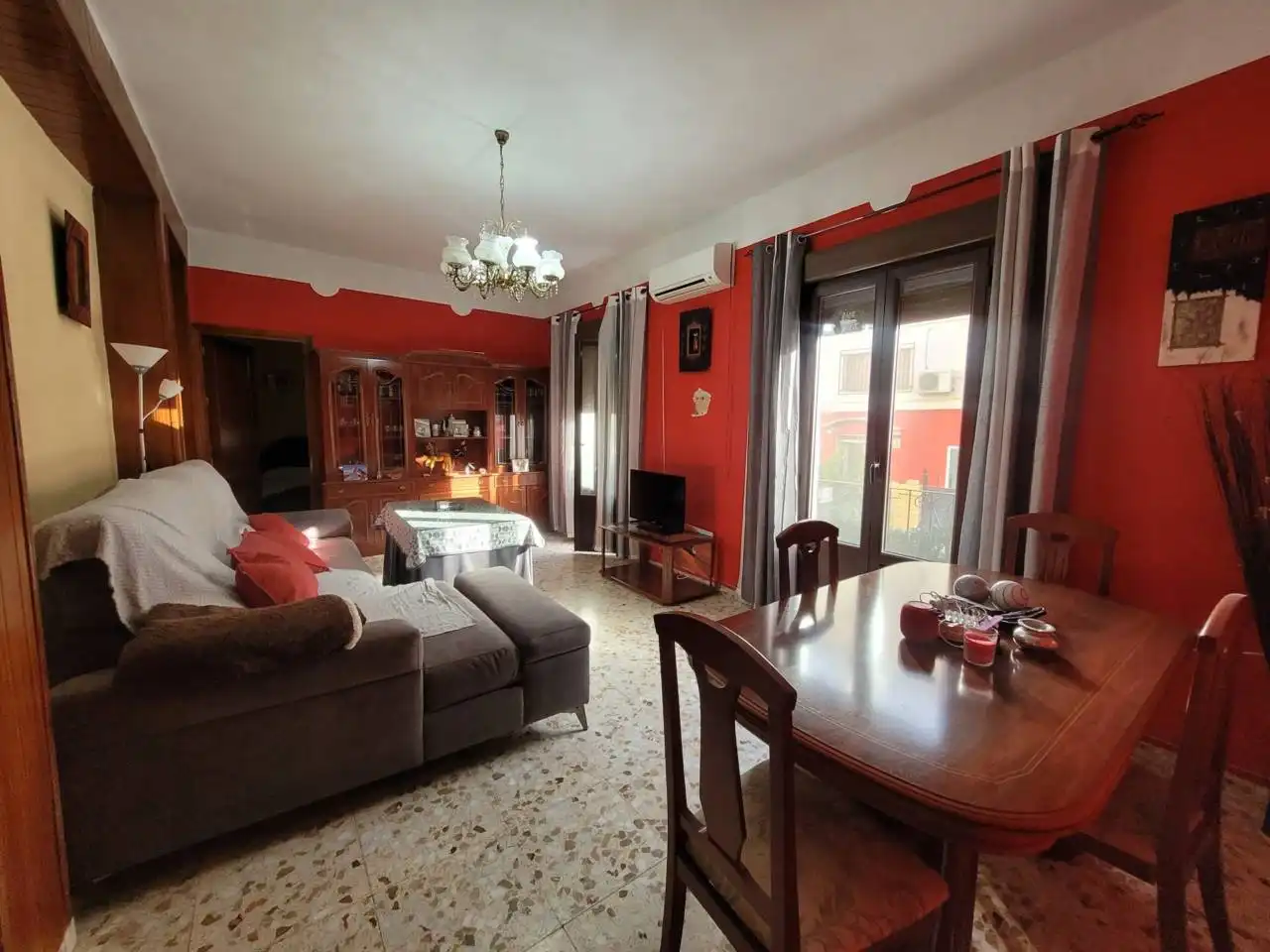 Appartamento con ascensore in vendita a Baza