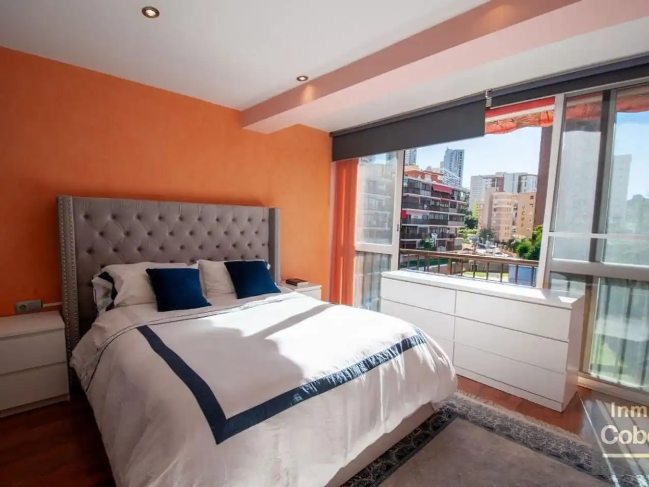 Duplex with pool for sale in Avenida Paris 8, imagen 4