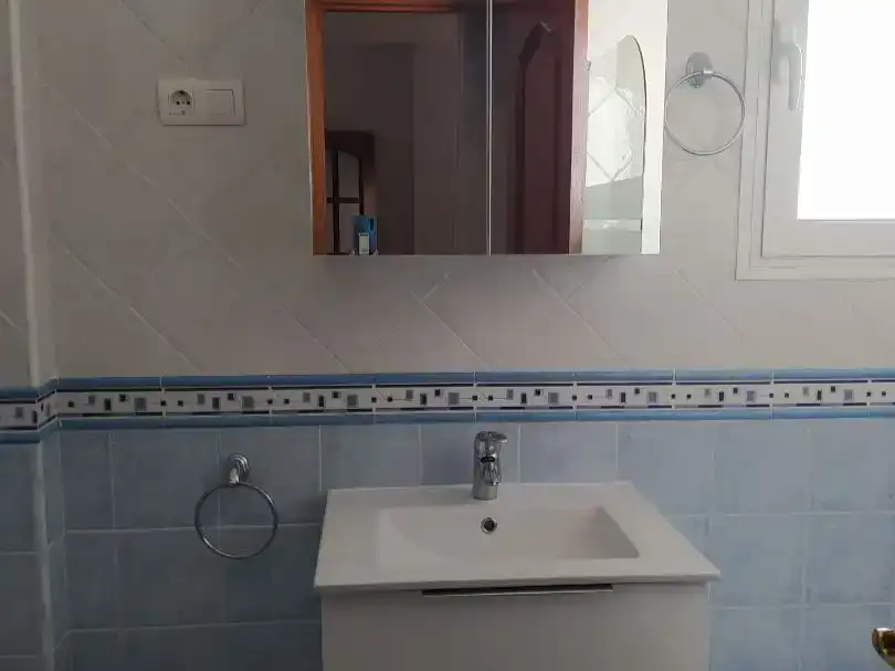 Bany de Pis de lloguer en Torrequebrada