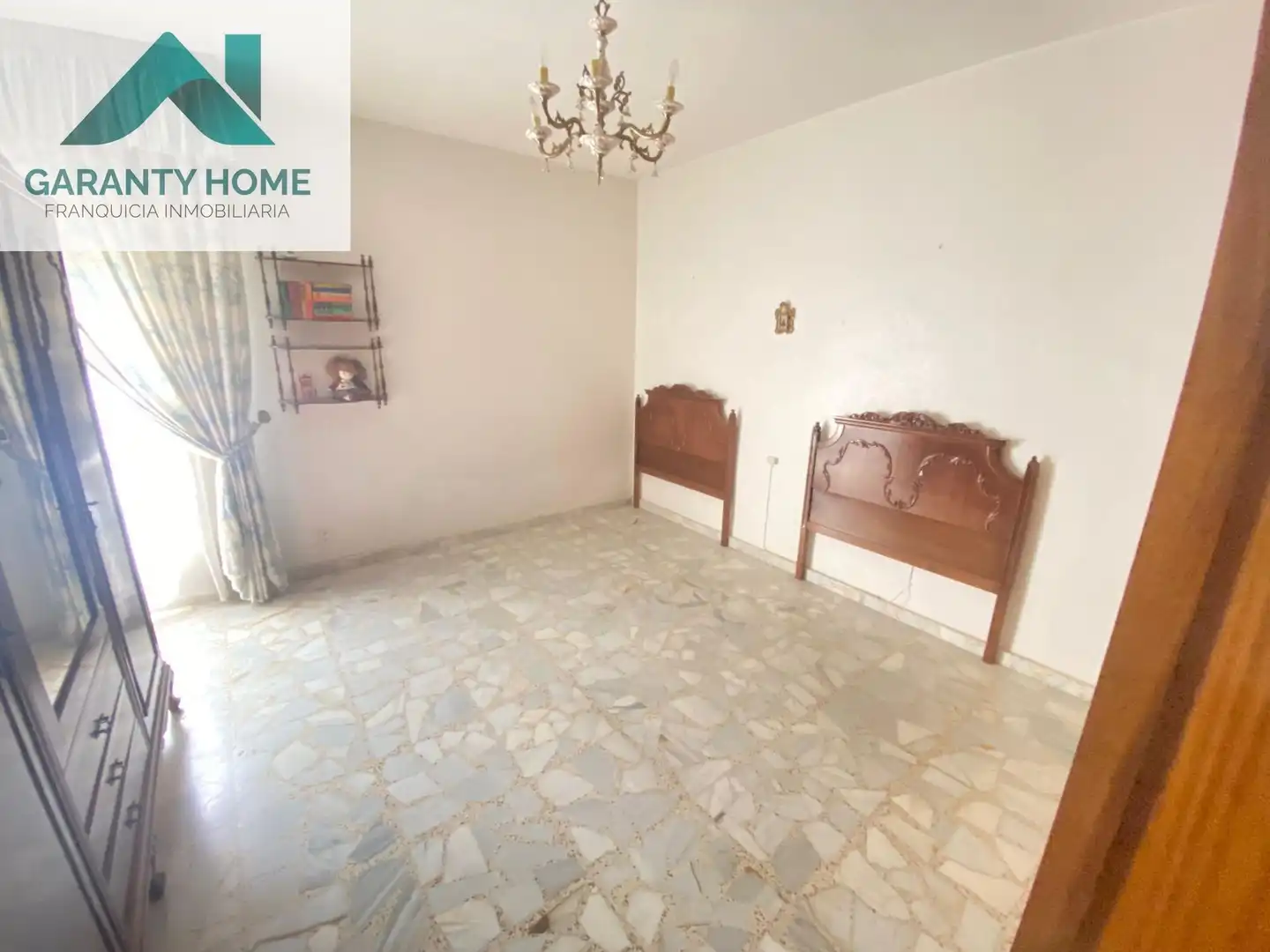 Habitación de Piso en venta en Torredonjimeno con Amueblado