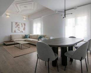 Sala d'estar de Apartament per a compartir en  Valencia Capital amb Aire condicionat i Terrassa