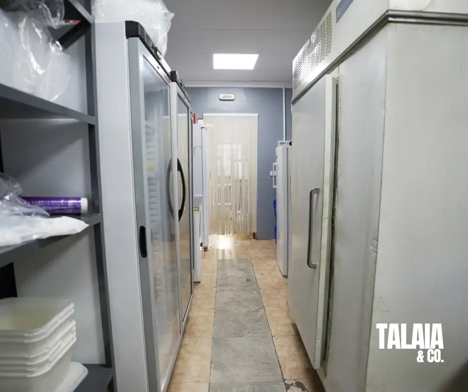 Business premises for sale in Carrer Beniparrell, imagen 8