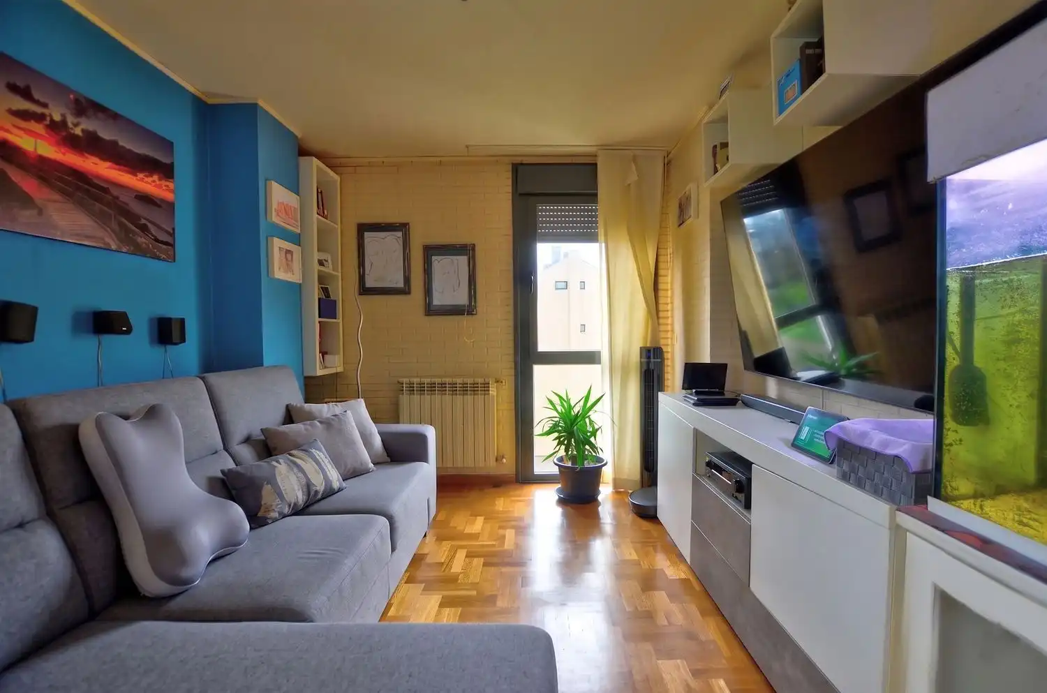 Wohnzimmer von Wohnung zum Verkauf in Avilés mit Heizung, Abstellraum und Schwimmbad