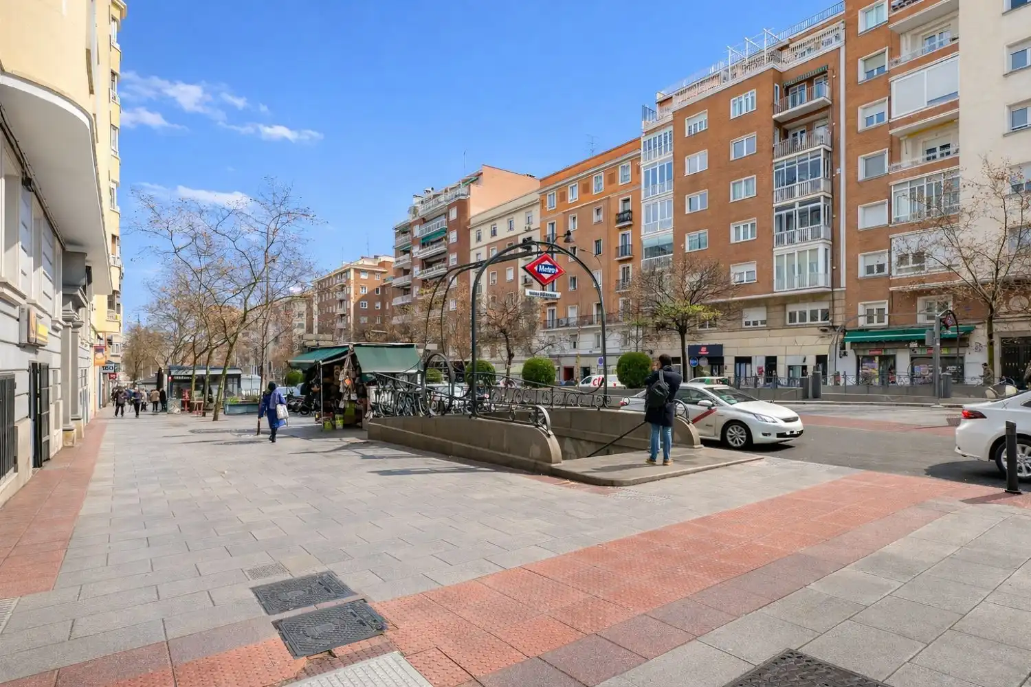 Vista exterior de Pis en venda en Madrid amb Terrassa