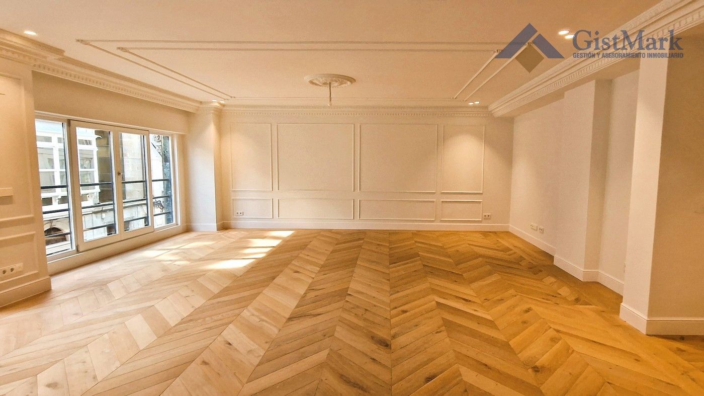 Bedroom of Flat for sale in Vigo   with Heating, Parquet flooring and Home automation