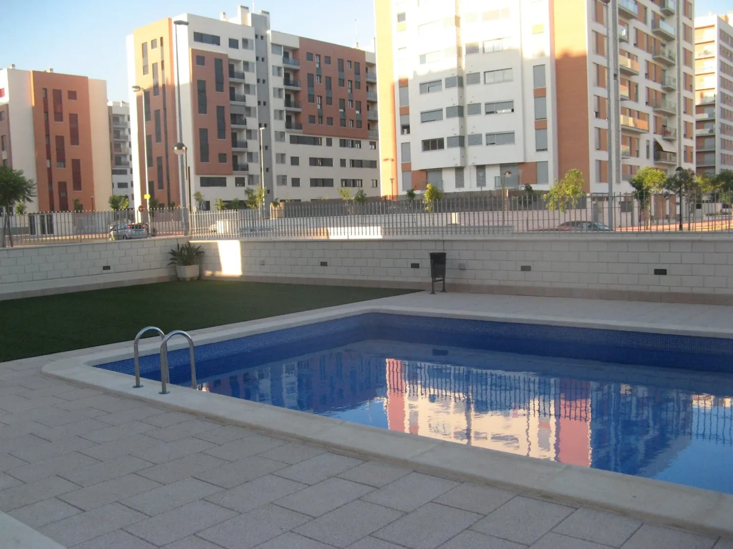 Swimming pool of Flat to rent in  Murcia Capital  with Air Conditioner, Storage room and Furnished