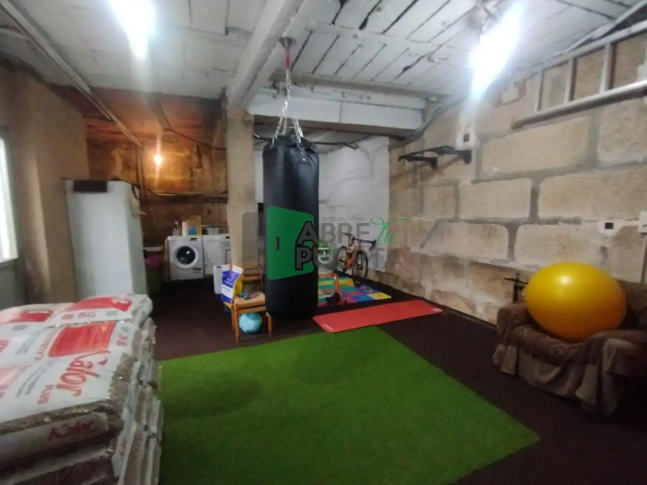 Casa con terraza en venta en Amoeiro, imagen 75