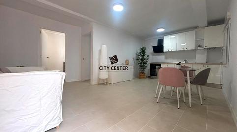 Foto 2 de Apartament en venda a Zona Martiánez, Santa Cruz de Tenerife