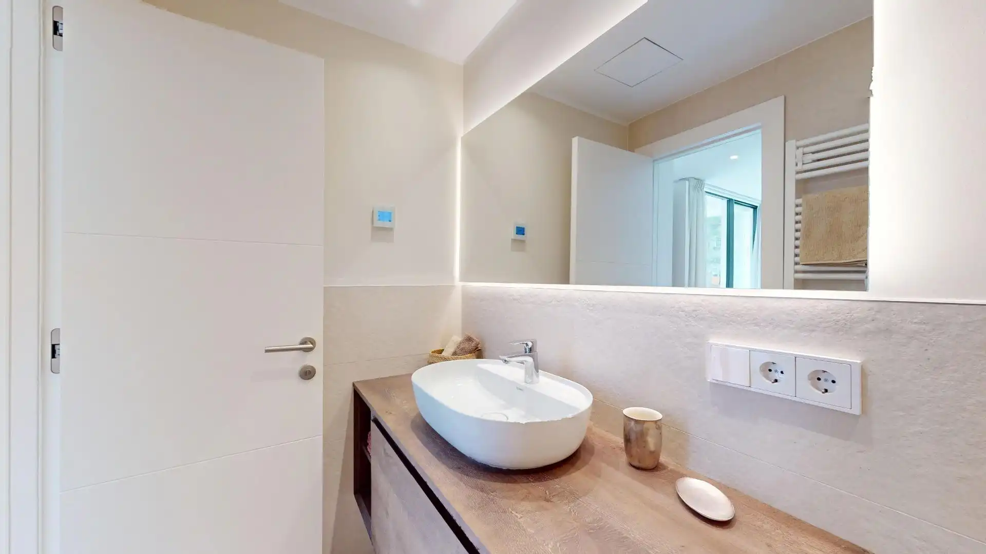 Bathroom of Flat for sale in  Palma de Mallorca  with Air Conditioner, Heating and Terrace