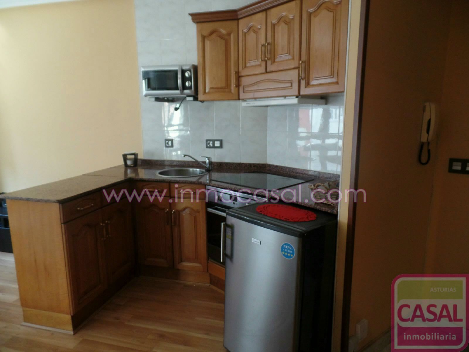 Kitchen of Flat to rent in Langreo  with Heating