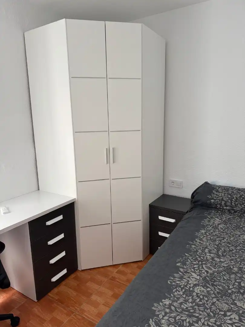 Habitación de Piso en venta en Elche / Elx con Amueblado, Horno y Lavadora