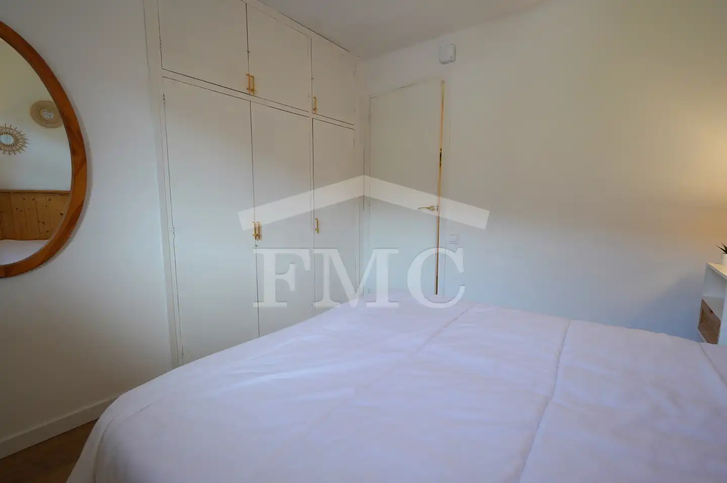 Bedroom of Flat for rent in Alp  with Heating, Parquet flooring and Storage room