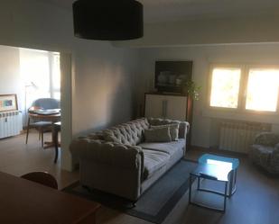 Living room of Flat to rent in Alcalá de Henares  with Heating, Oven and Washing machine