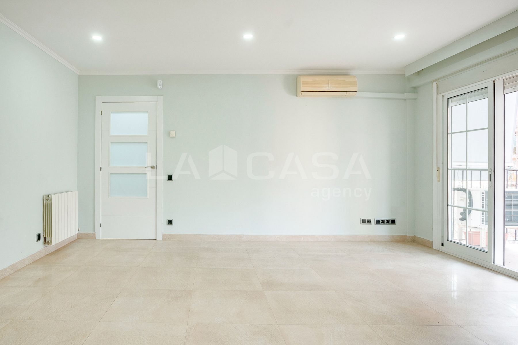 Pis en venda en Sant Adrià de Besòs amb Calefacció i Balcó