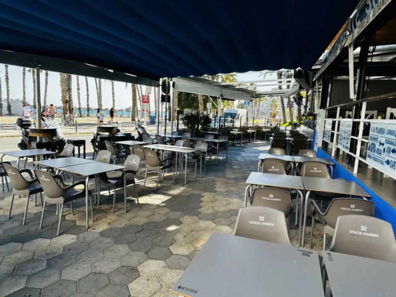 Business premises for sale in Paseo Puerta del Mar 1, imagen 2