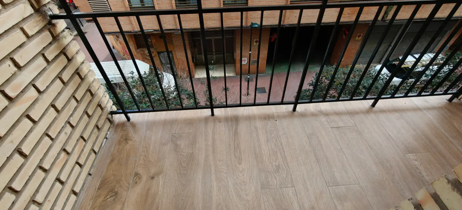 Terrassa de Pis de lloguer en Zaragoza amb Calefacció, Terrassa i Moblat