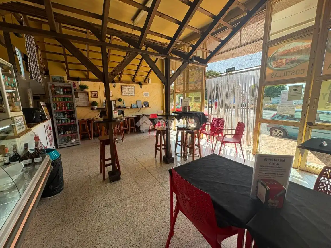 Local commercial à vendre à Cruce de Arinaga, imagen 4