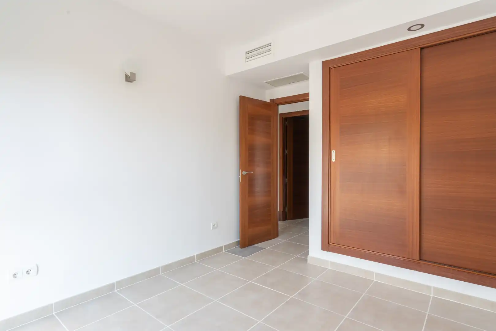 Flat with lift for sale in Nord, imagen 7