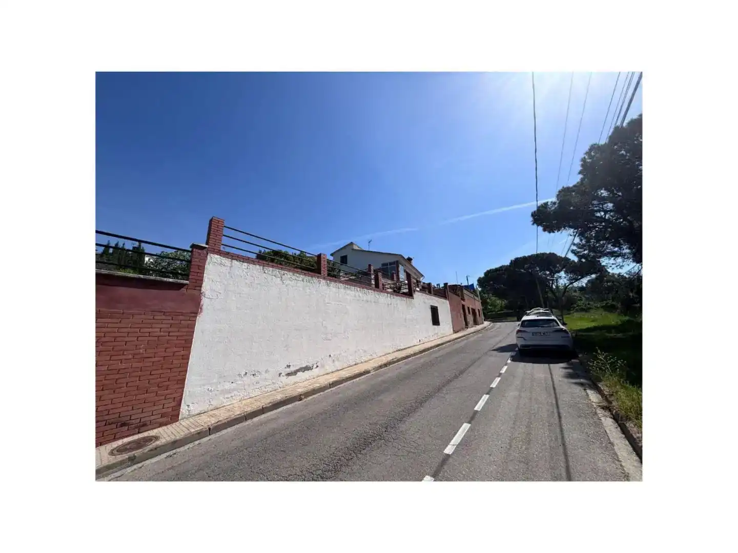 Vista exterior de Casa o xalet en venda en Lliçà d'Amunt amb Jardí privat, Traster i Piscina