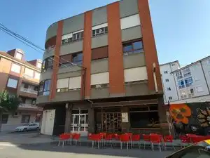 Außenansicht von Wohnung zum Verkauf in La Bañeza 