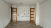 Bedroom of Flat for sale in  Madrid Capital  with Air Conditioner, Heating and Terrace