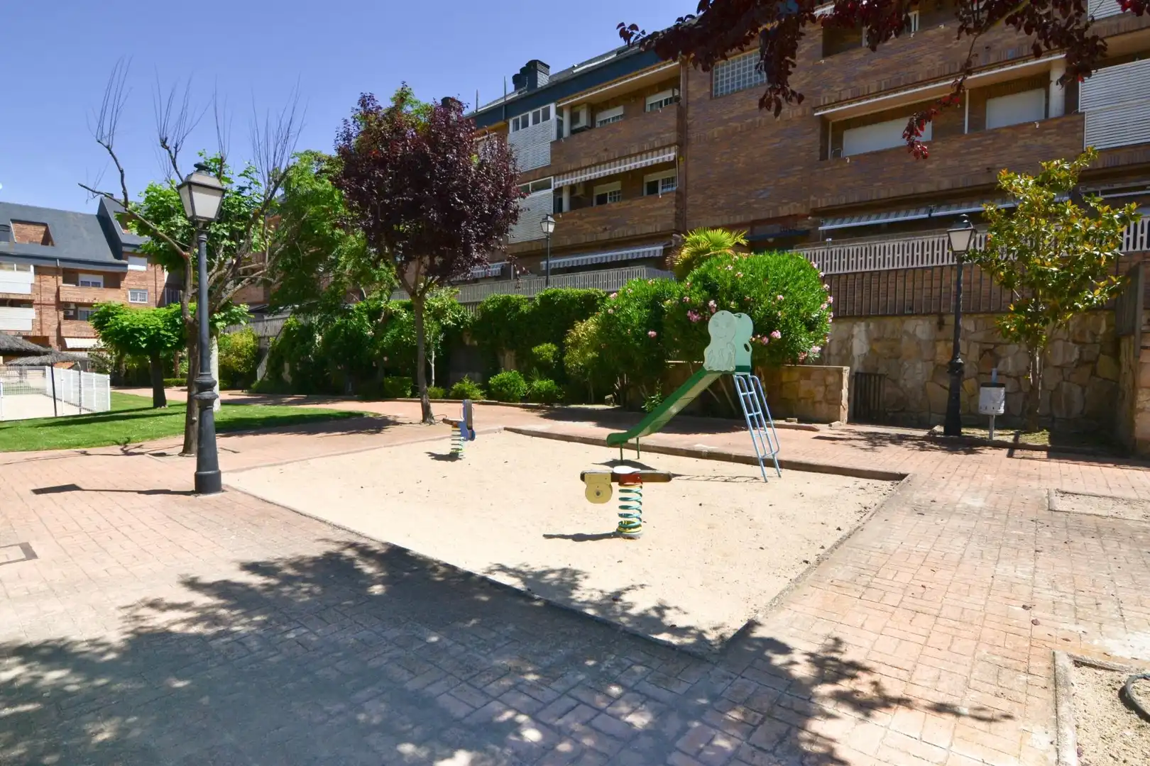 Jardín de Piso en venta en Villanueva del Pardillo con Calefacción, Terraza y Trastero