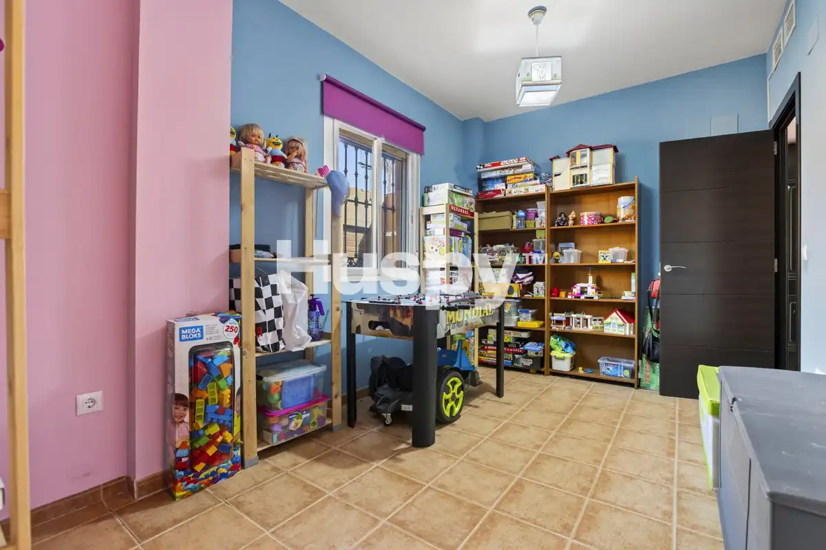 Chalet con balcón en venta en Calle Torre del Oro, imagen 24