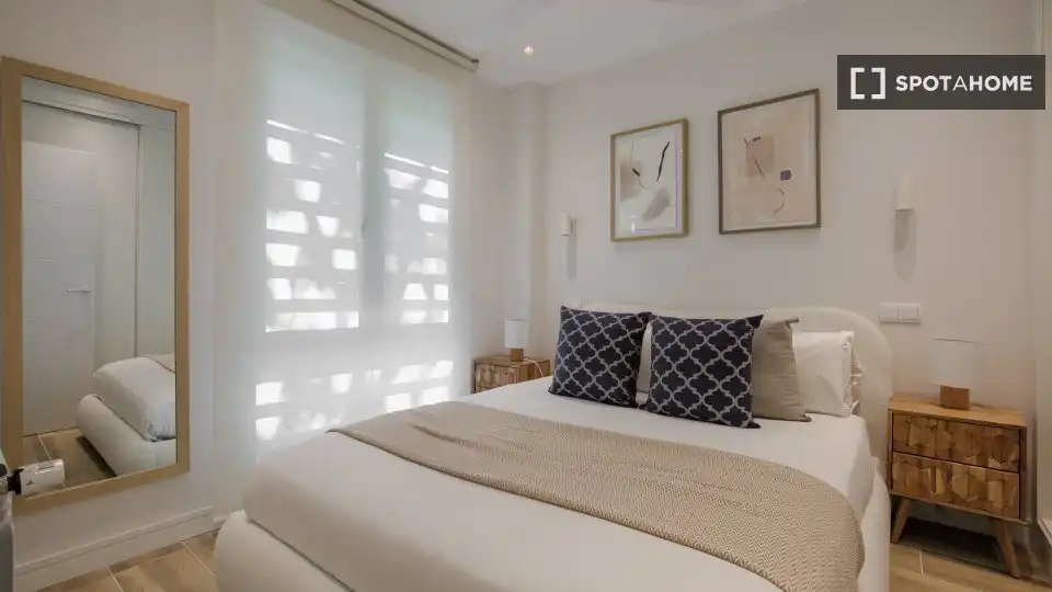 Room in Pinar del Rey