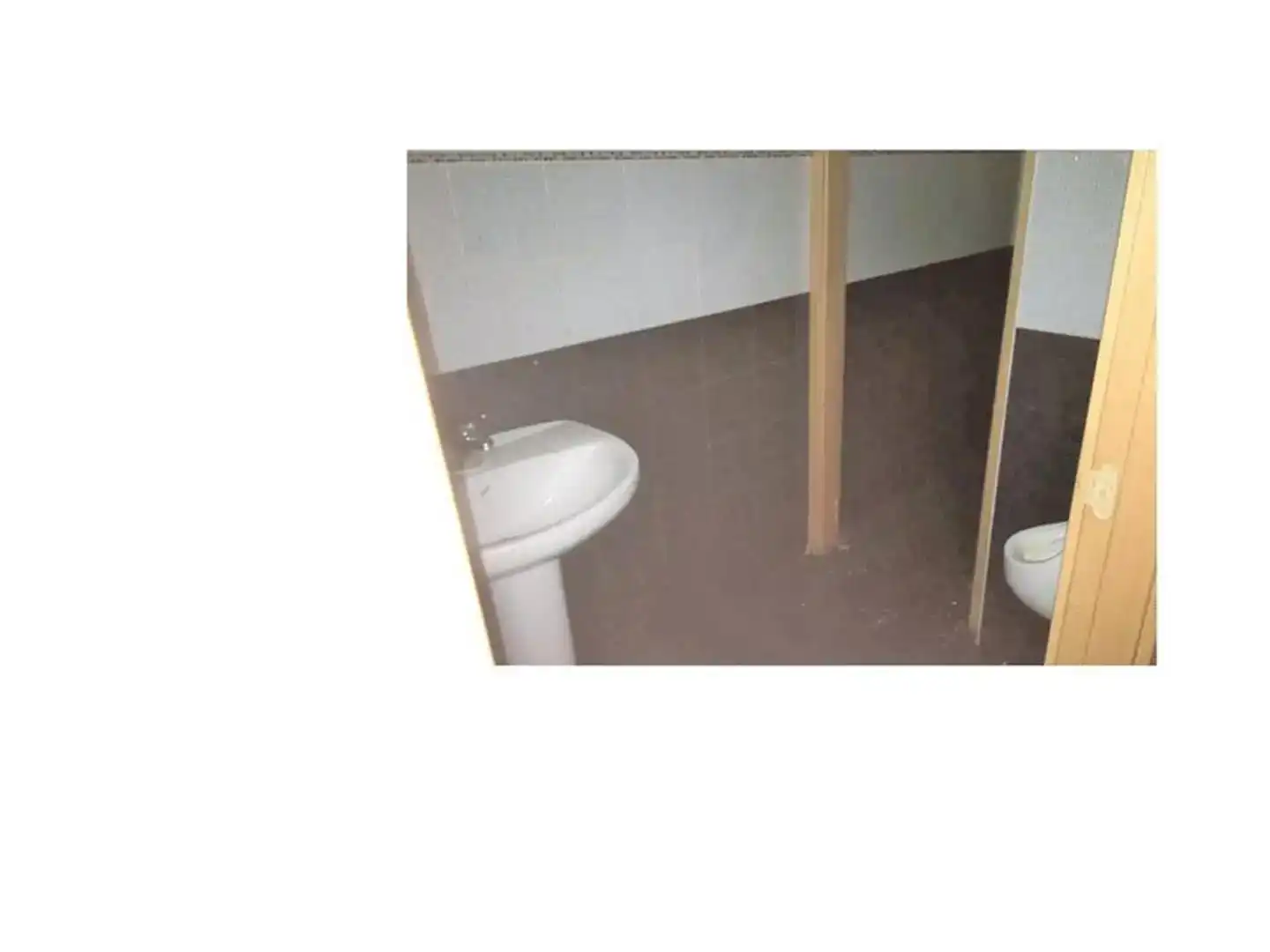 Bany de Local en venda en Casco Histórico