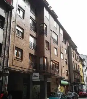 Local comercial en venta en La Felguera