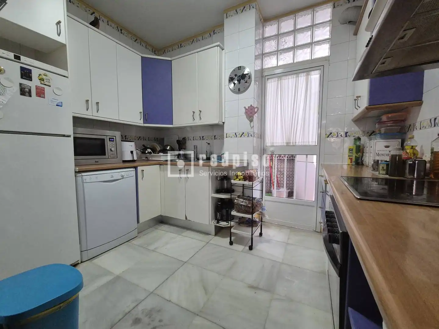 Cocina de Piso de alquiler en Sevilla con Aire acondicionado, Terraza y Amueblado