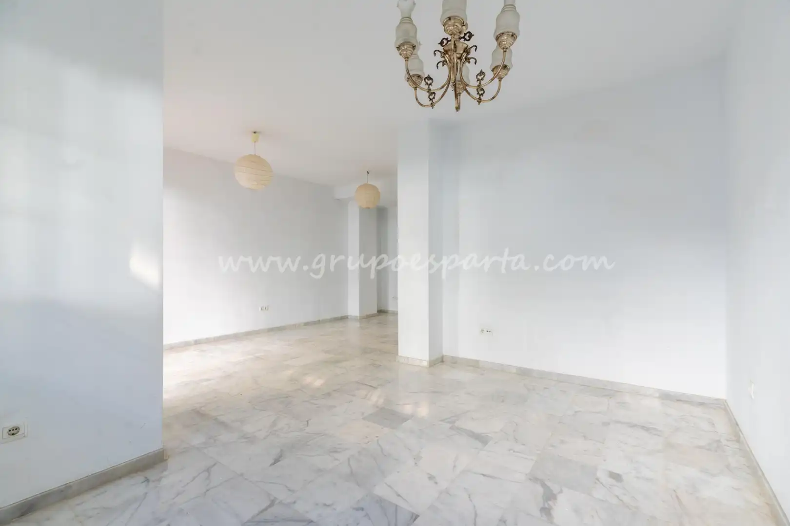 Dining room of Detached homes for sale in Espartinas  with Air Conditioner, Heating and Oven