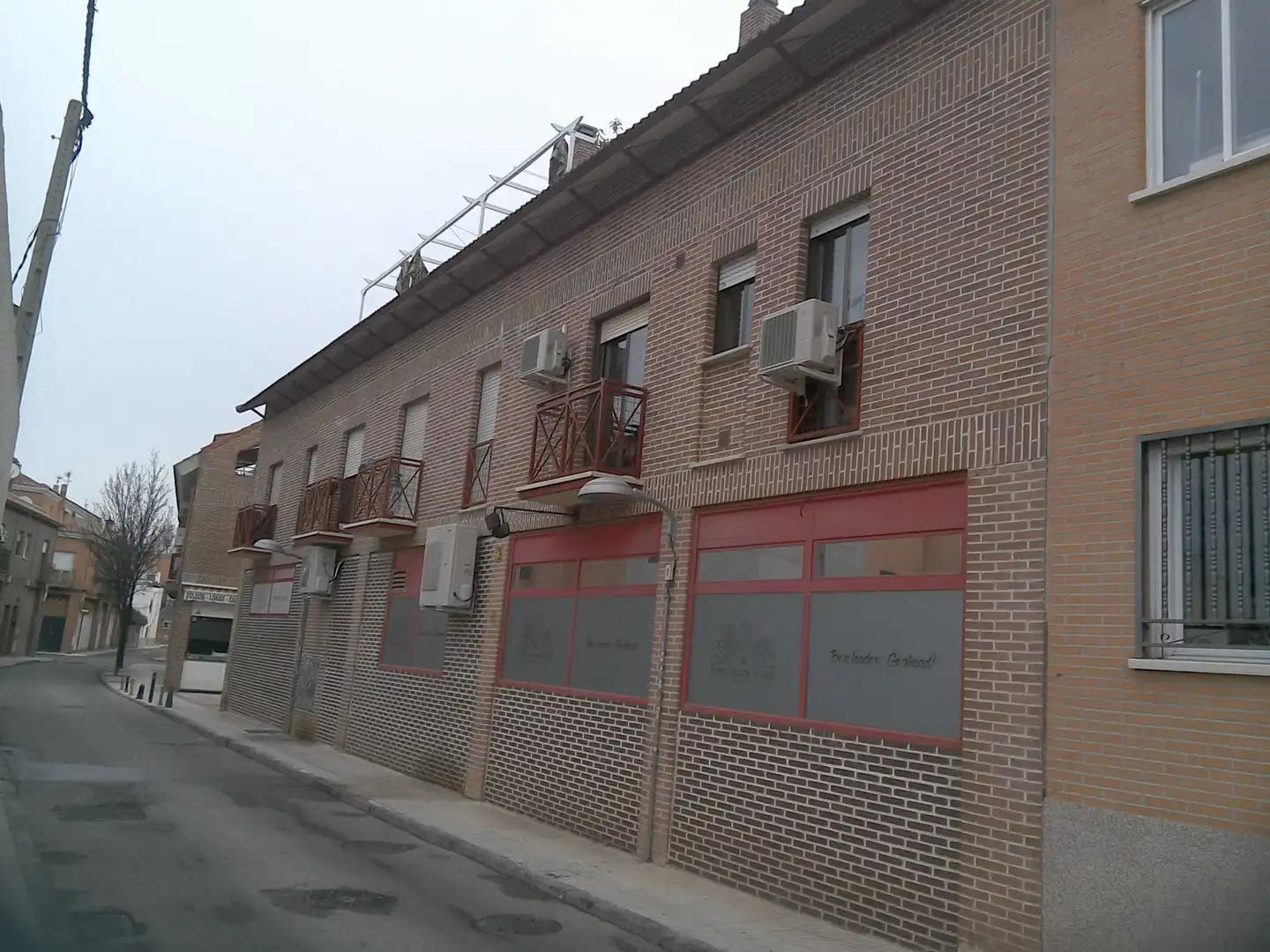 Exterior view of Garage for sale in Pinto