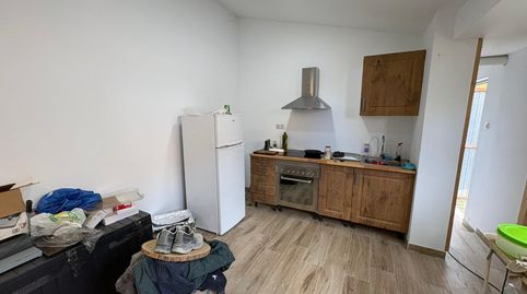 Foto 3 de Casa adosada en venda a Carrer Llobera, Alpicat, Lleida