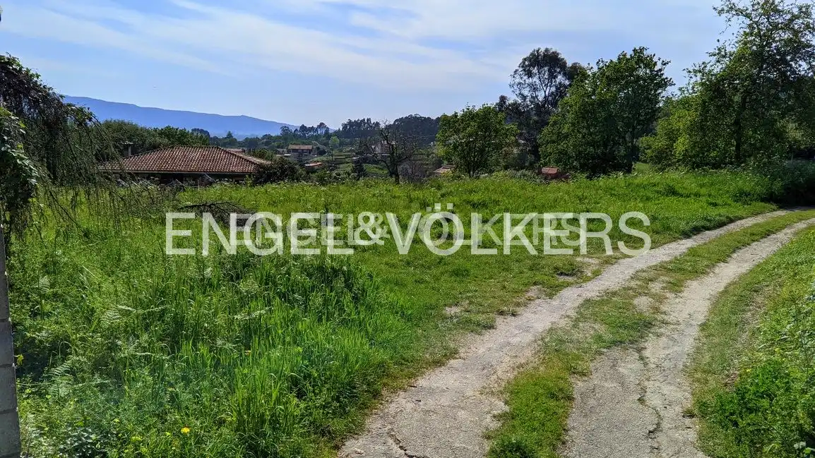 Lands and plots for sale in Camos, imagen 3