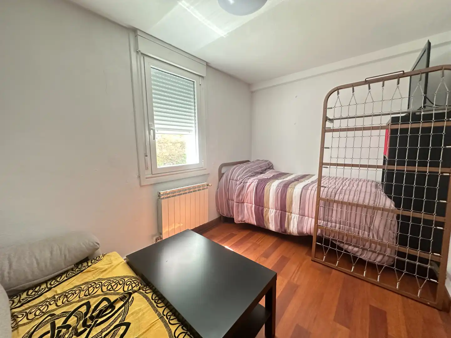 Habitación de Piso de alquiler en Santiago de Compostela  con Calefacción y Amueblado