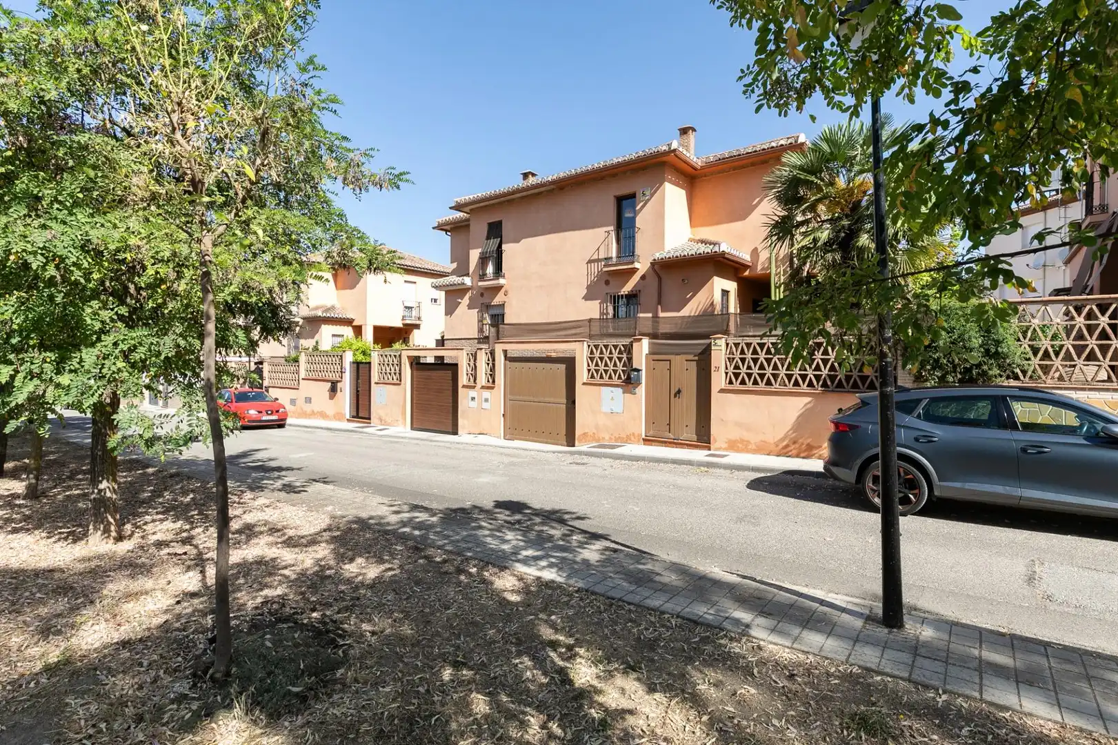 Casa en venta en Calle Calle Arniches 21, imagen 2